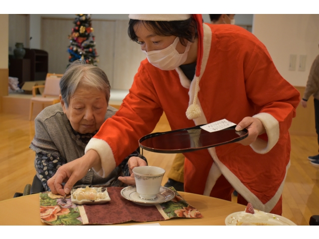 プレゼント🎁お待ち同様です🥰