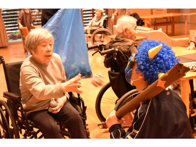 豆を抱えて鬼退治🤩