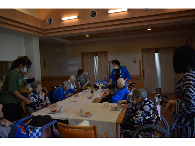 みんなでいただきます