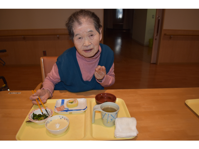 もっと食べたいよ