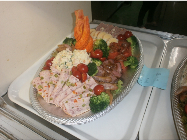 オードブルのキザミ食です。