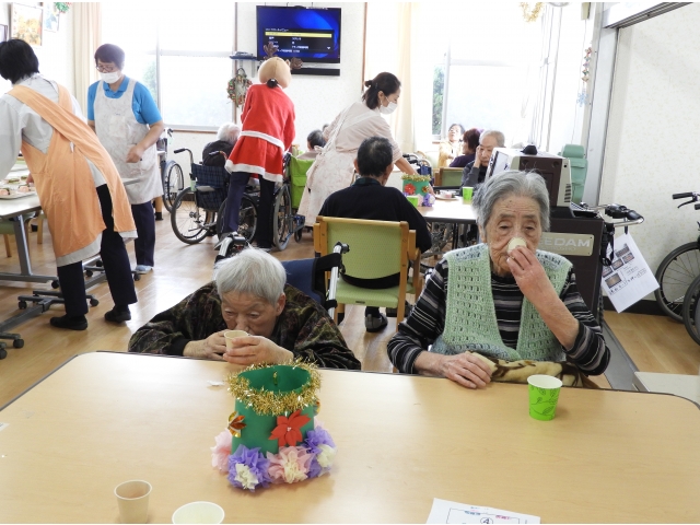 シャンメリーで乾杯！