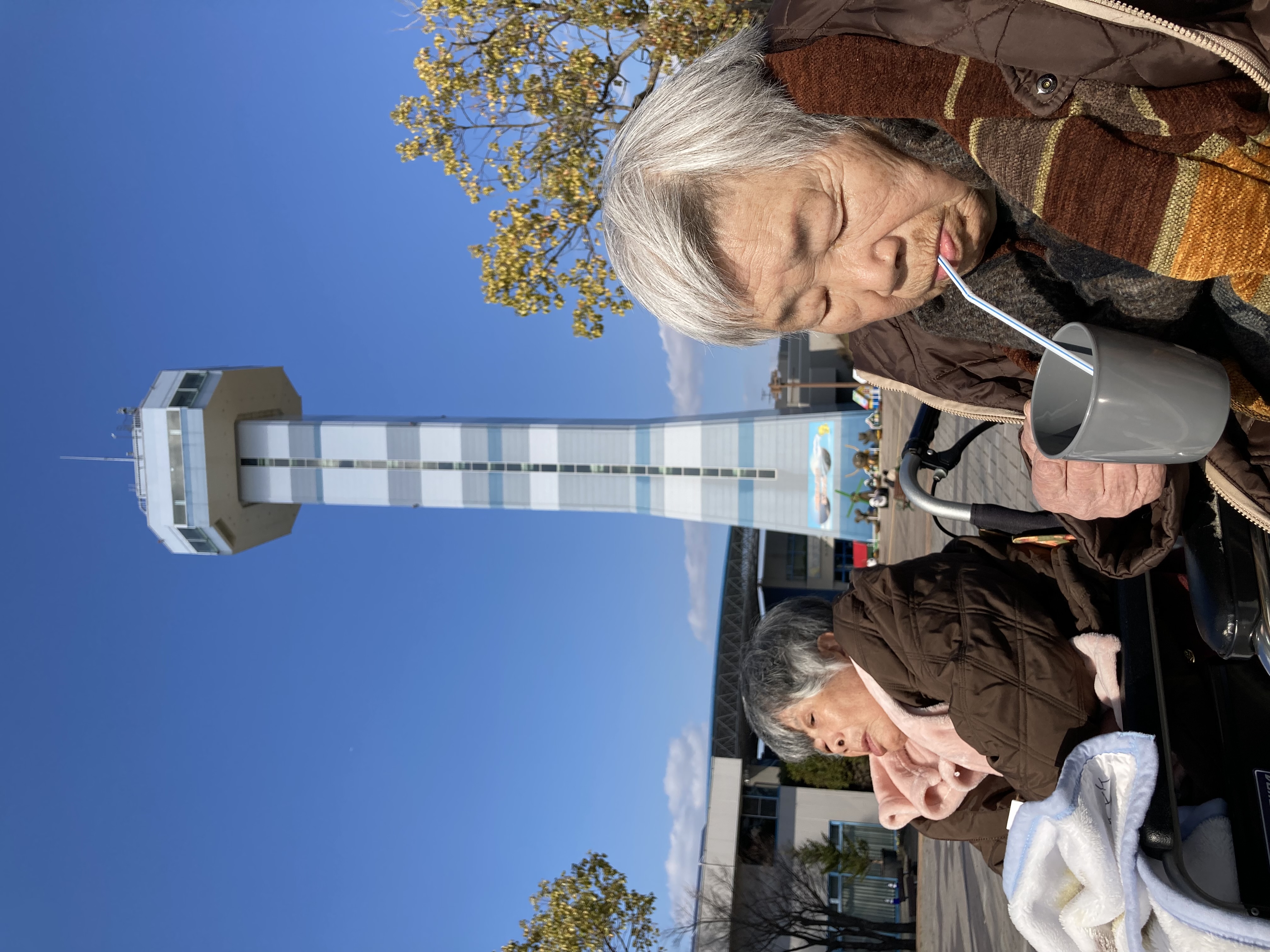 暖かいところでﾃｨｰﾀｲﾑ