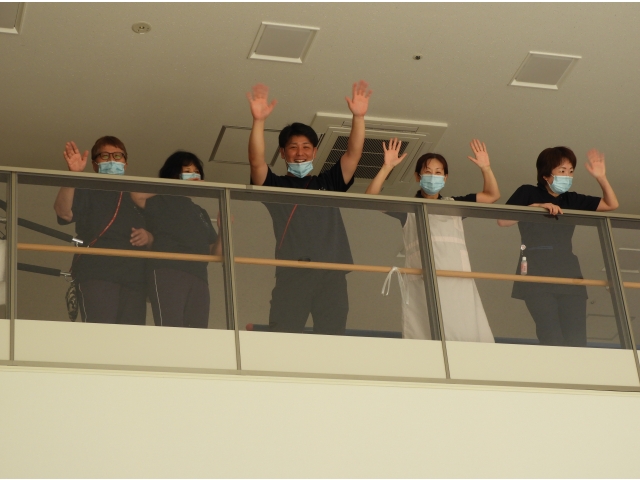 二階からも声援💓