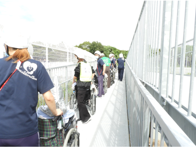 通路で大渋滞💦