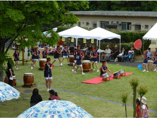 子供太鼓「こまいぬ座」