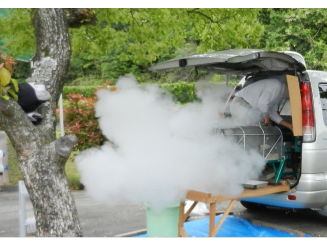 懐かしのポン菓子ができる瞬間