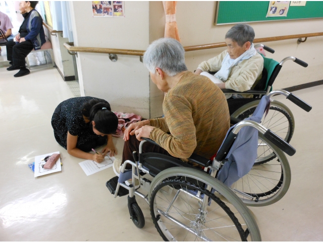 一生懸命書いてくれてます