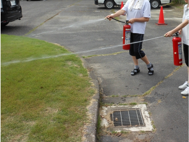 消火訓練（水消火器）