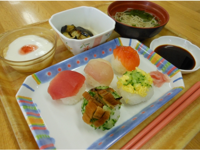 皆さん一口でペロリ