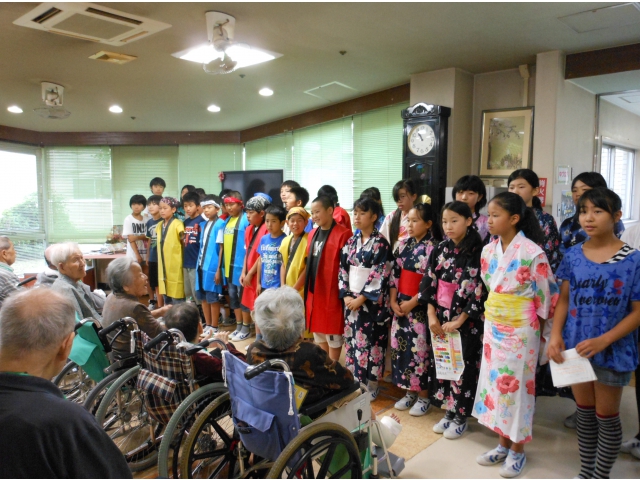 元気いっぱいの合唱