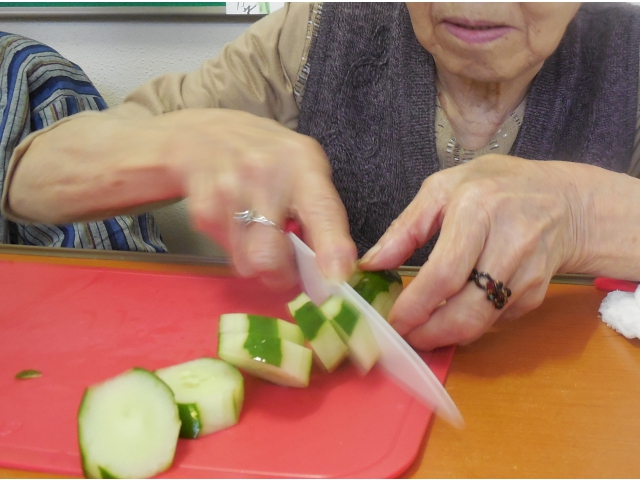 皆さんが切ってくださいました