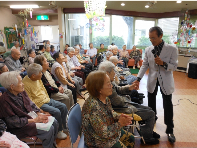 懐かしい歌を披露してくださいました