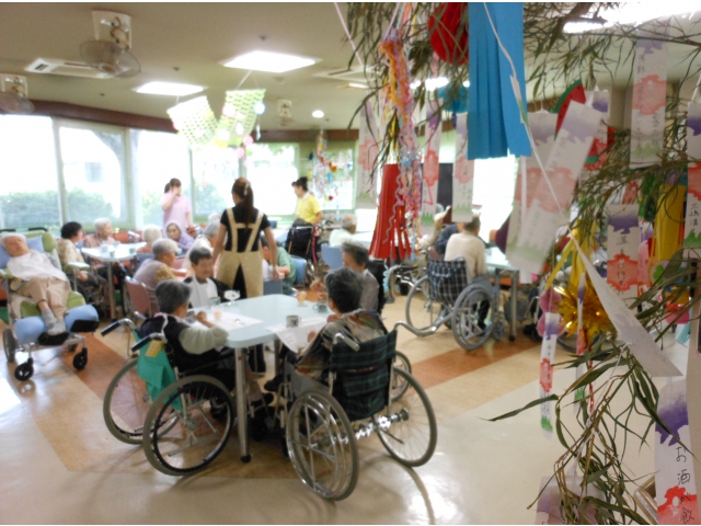 今日の喫茶も大繁盛