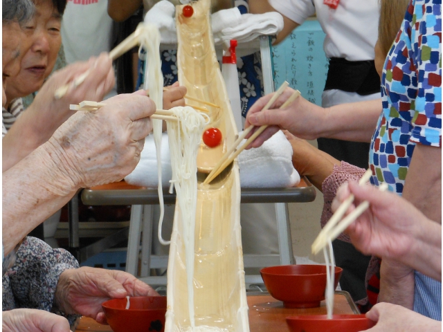 プチトマトも流れますよ～