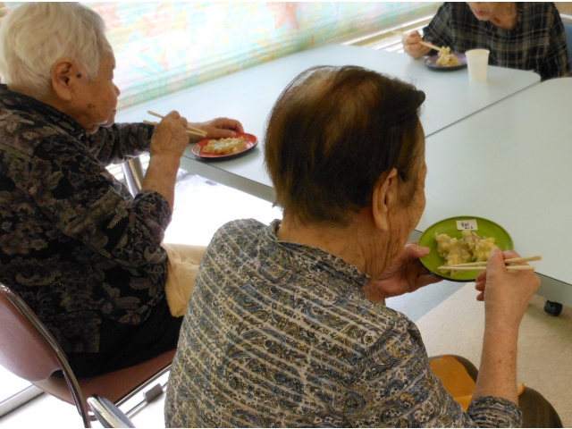 「あら!これ美味しいわ!」