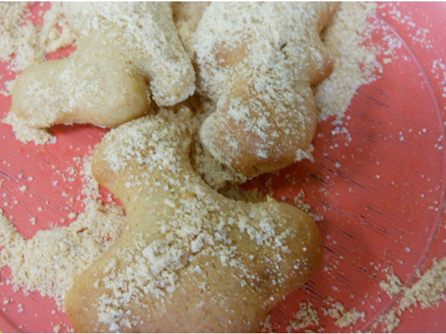 きな粉をサッと振りかけて完成