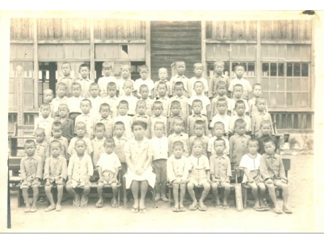 自然なセピア色、時代を感じます