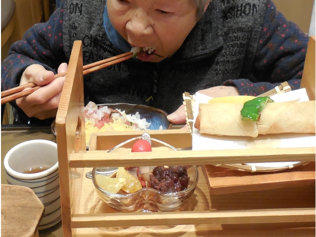 う～ん、美味しい（8分音符）