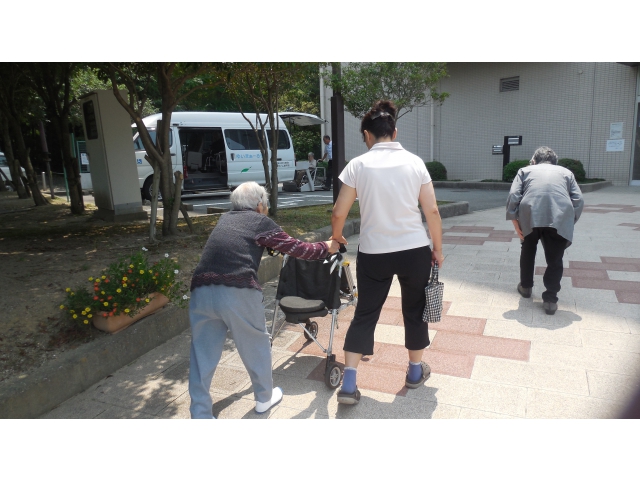 天気が良くて気持ちいいです。