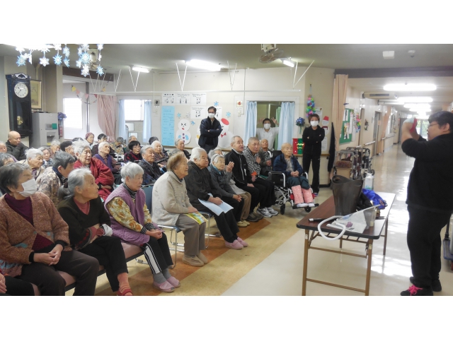 いつもマジックを披露してくれます！