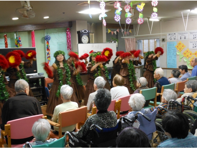 フラダンスがとても上手です