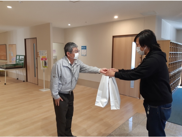 マスクが寄贈されました。