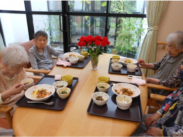 つばきフロアで