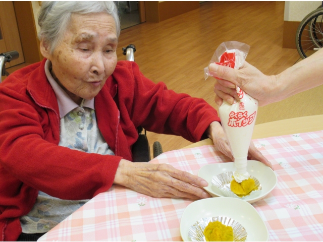 ホイップクリームをトッピング