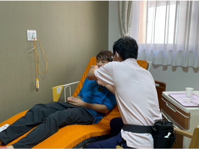 こっちの姿勢ではどうかな・・・