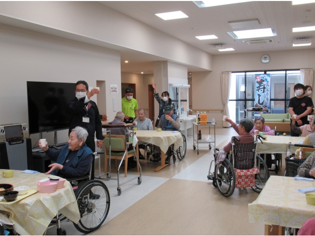 すみれフロアの皆さんと