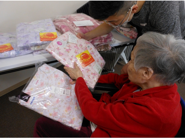 どっちの柄がいいかしら？