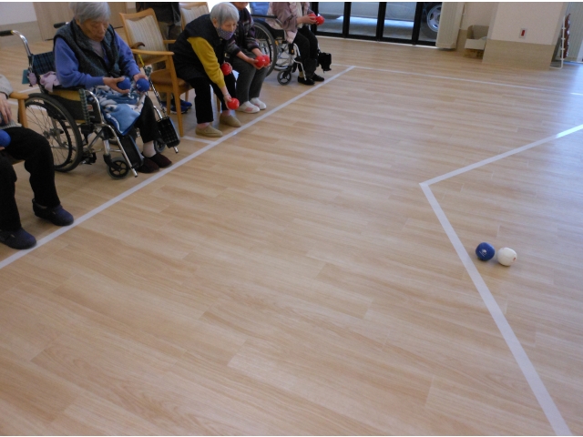 コースと距離感のショット練習から