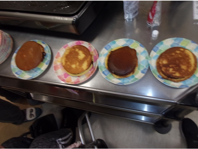 色々な形のどら焼き