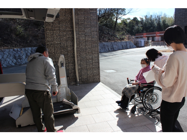 晴天ですが風がありました。