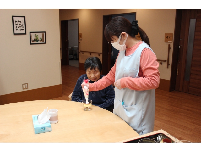 ホイップクリームをトッピング