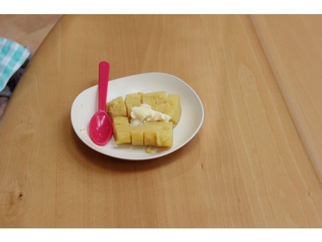 アイスクリームを添えて