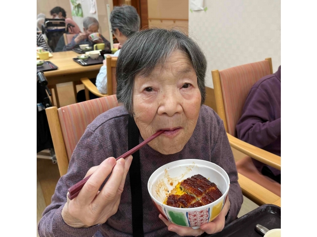 鰻と卵、柔らかくて美味しい！