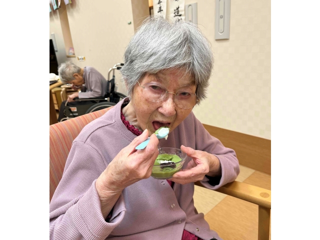 食後の抹茶プリン美味しかったよ。