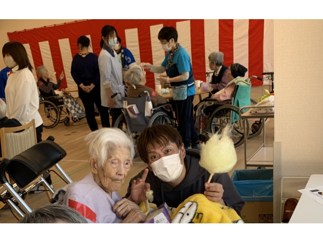 黄色のわたがし