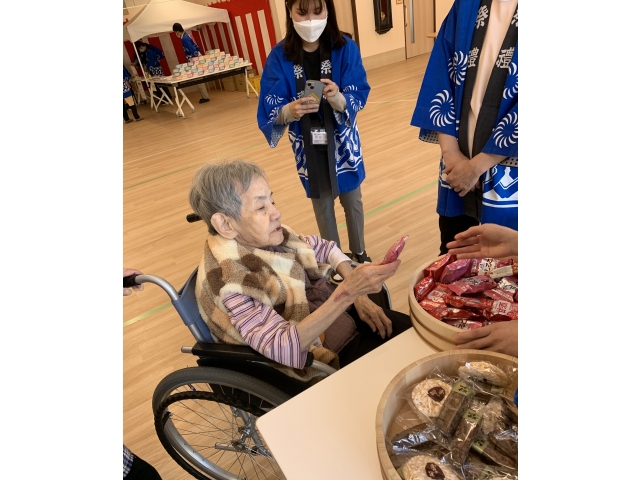 ボールすくいの景品はお菓子