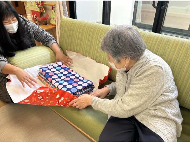 「わあ！可愛いエプロン！」