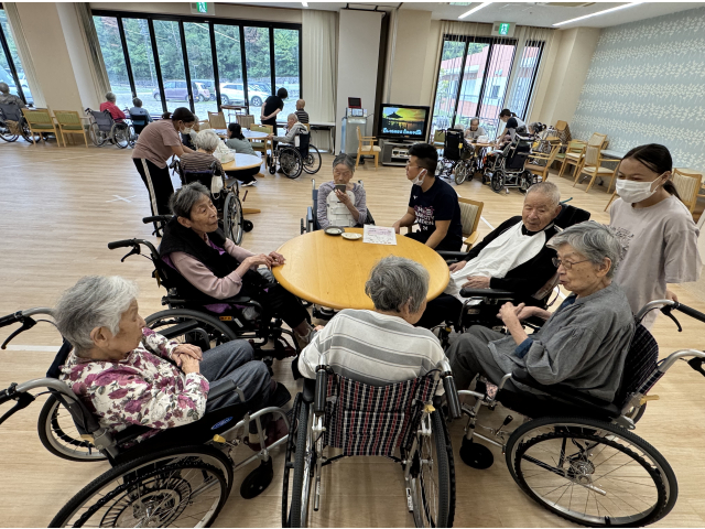 にぎやかで楽しいね☺️☀️