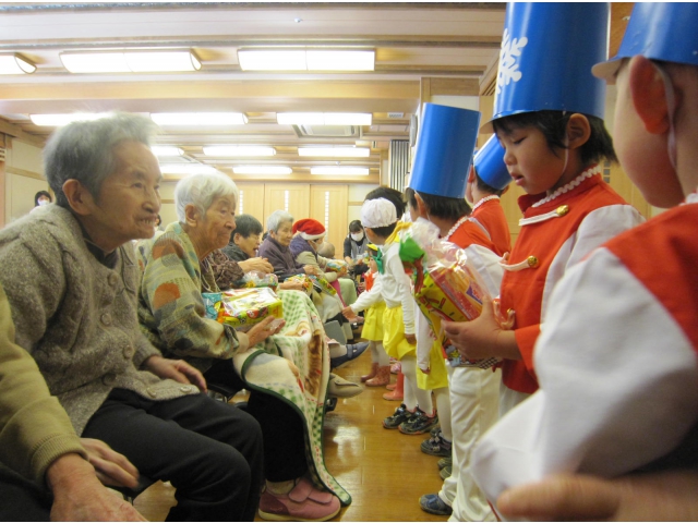 お礼に、ちょっとはやいクリスマスプレゼント