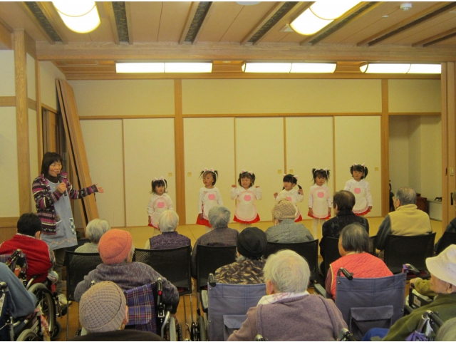 園児さんの踊り