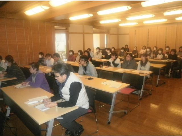 大勢の職員が参加しました