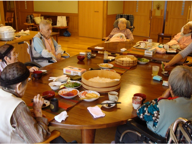 みんなで仲良く手巻きまきまき（8分音符）