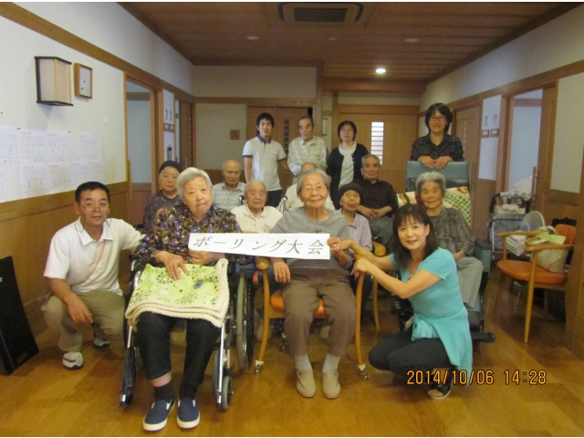 みなさん笑顔で記念撮影