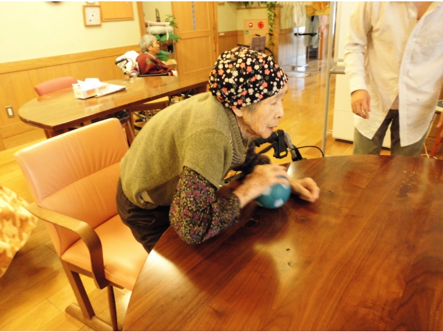 私もいくわよー