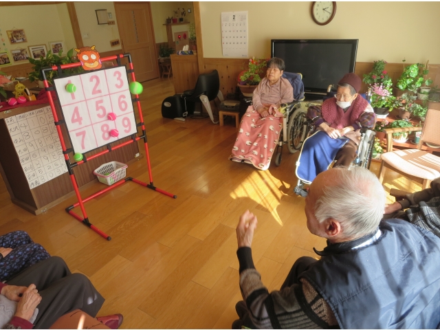 下から投げて、さて何点？